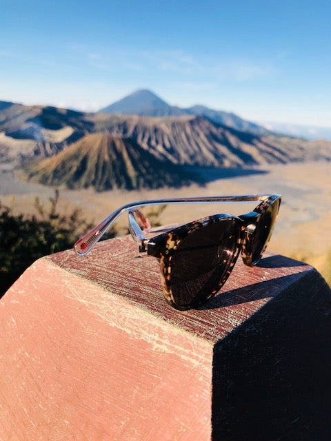 Mount Bromo Volcano in East Java  with @chiroru91